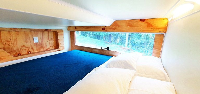 Cápsula Futurística Sol - Vista incrível.