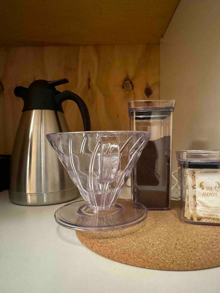 Cápsula Futurística Sol - Vista incrível.