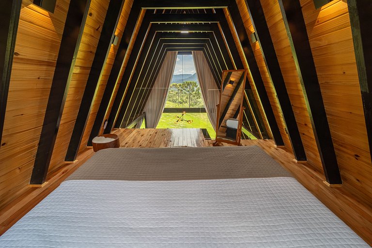 Cabana Com Banheira e Vista Para As Montanhas