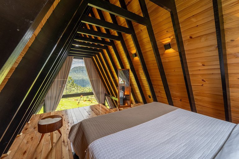 Cabana Com Banheira e Vista Para As Montanhas