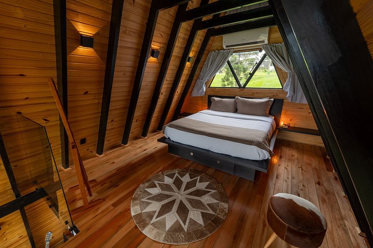 Cabana Com Banheira e Vista Para As Montanhas