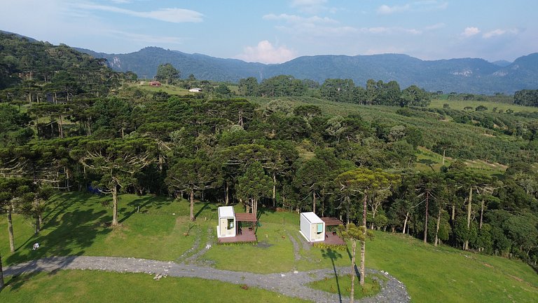 Cápsula Futurística - Lua. Vista Sensacional.