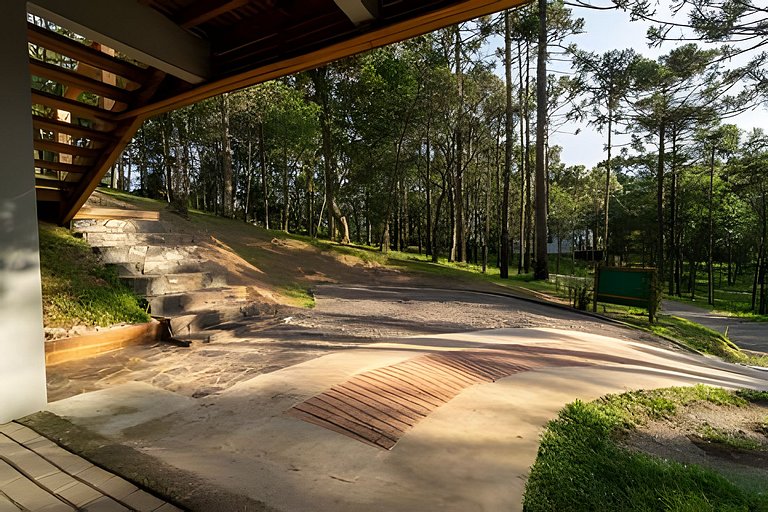 Cabana Imersa Na Natureza -  Conforto e Requinte.