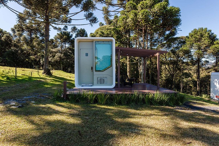 Cápsula Futurística Sol - Vista incrível.