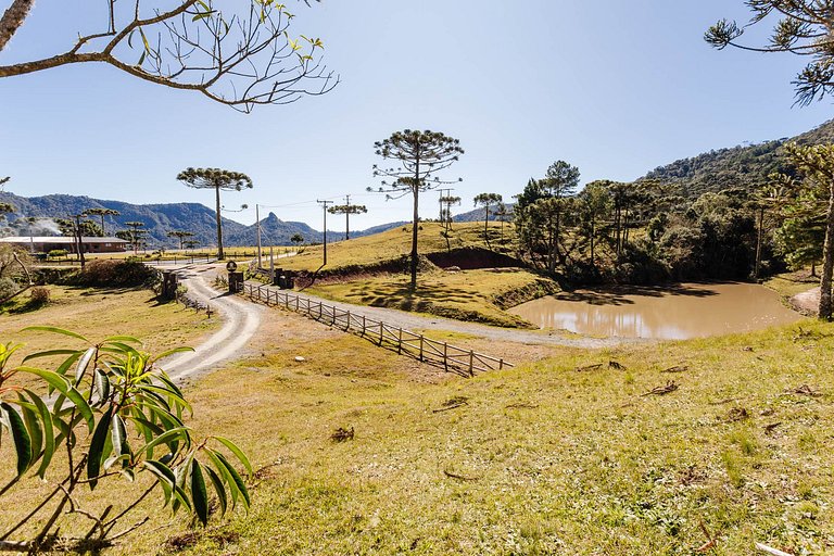 Cápsula Futurística Sol - Vista incrível.