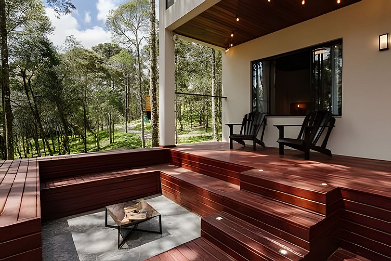 Linda Cabana Com Hidro, Lareira e Prox ao Centro.