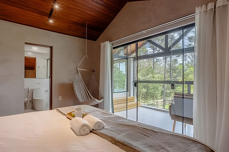 Linda Cabana Com Hidro, Lareira e Prox ao Centro.