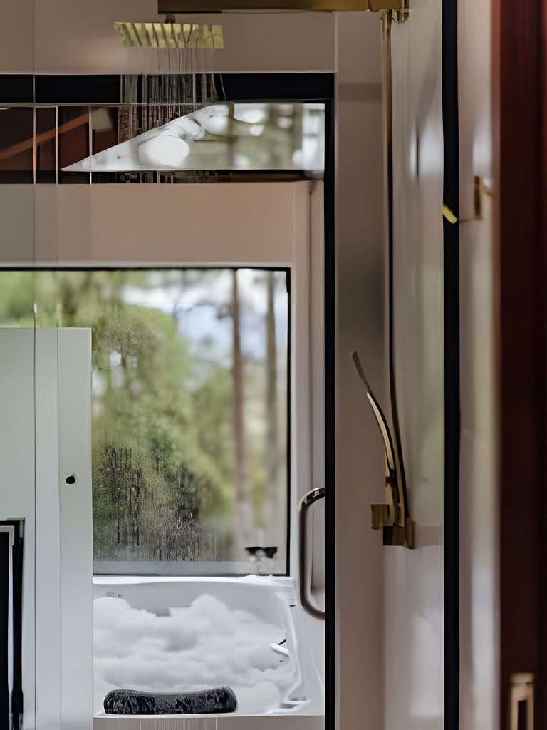 Linda Cabana Com Hidro, Lareira e Prox ao Centro.