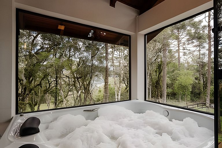 Linda Cabana Com Hidro, Lareira e Prox ao Centro.