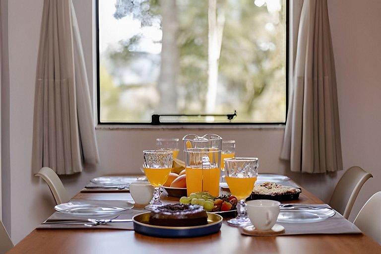 Linda Cabana Com Hidro, Lareira e Prox ao Centro.