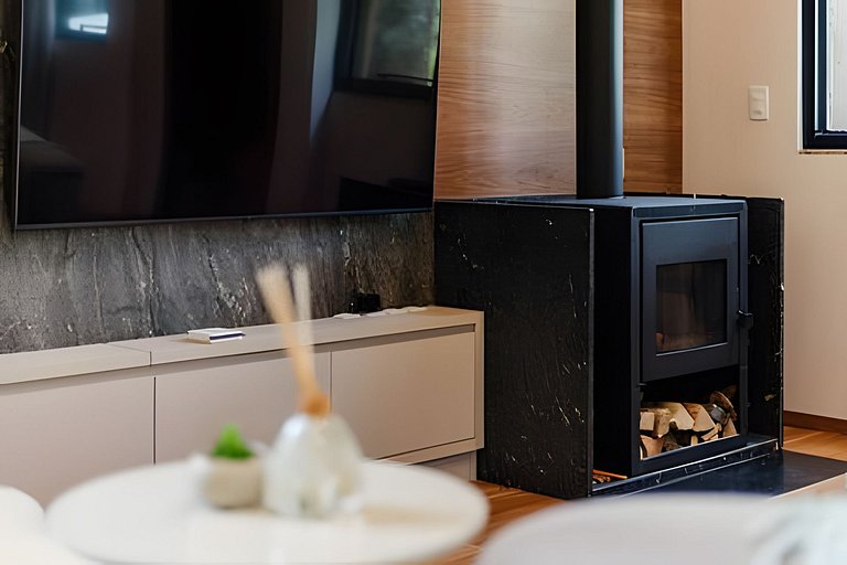 Lindo Chalé Com Lareira, Hidro e Próximo ao Centro