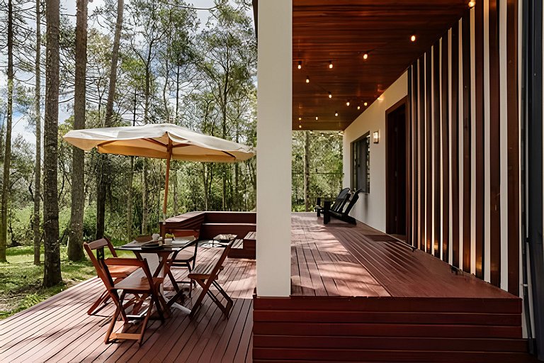 Linda Cabana Com Hidro, Lareira e Prox ao Centro.