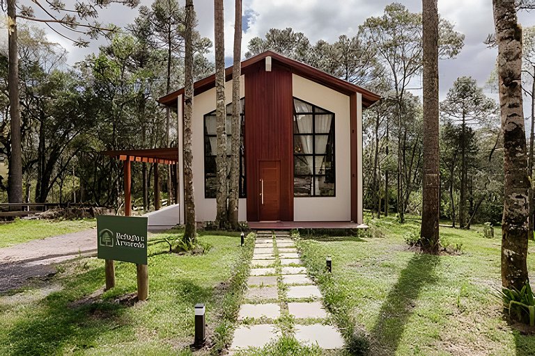 Linda Cabana Com Hidro, Lareira e Prox ao Centro.